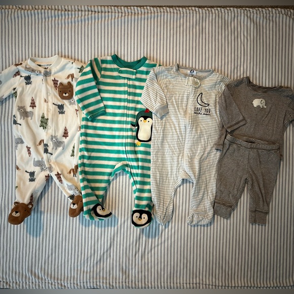 Super cozy pajama bundle! - Picture 1 of 3